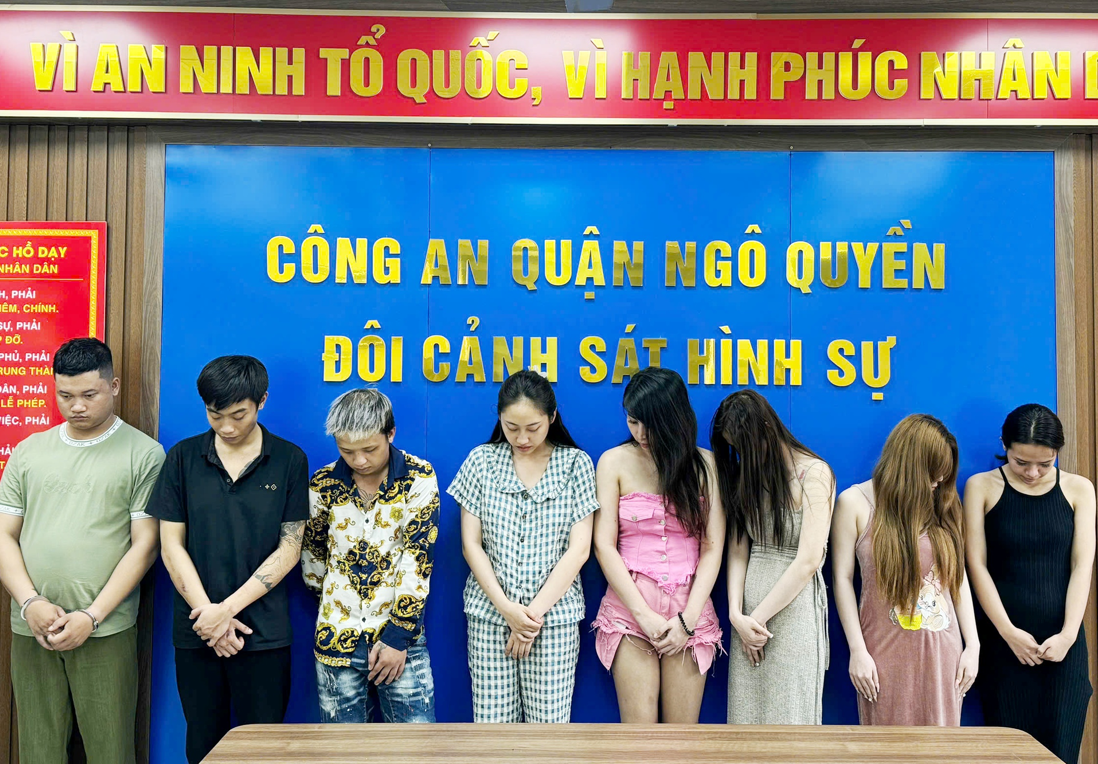 Công an quận Ngô Quyền phá chuyên án bắt giữ 12 đối tượng có liên quan đến môi giới mai dâm, mua bán và tổ chức sử dụng ma tuý